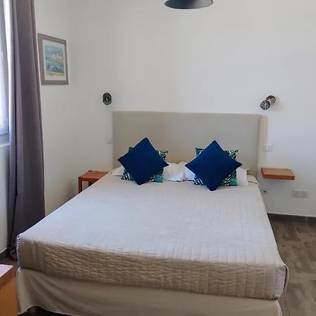 Hotel Du Golfe Bonifacio (Corsica)